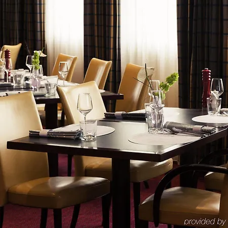 Mercure West Отель 4*