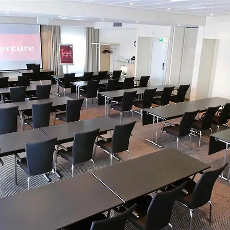 Mercure West Hotel 4*