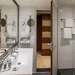 Mercure West Hotel