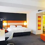 Mercure West Hotel