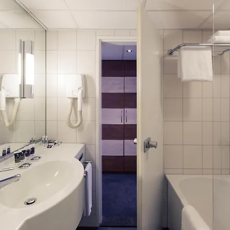 Mercure West Otel 4*