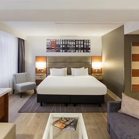 Mercure West