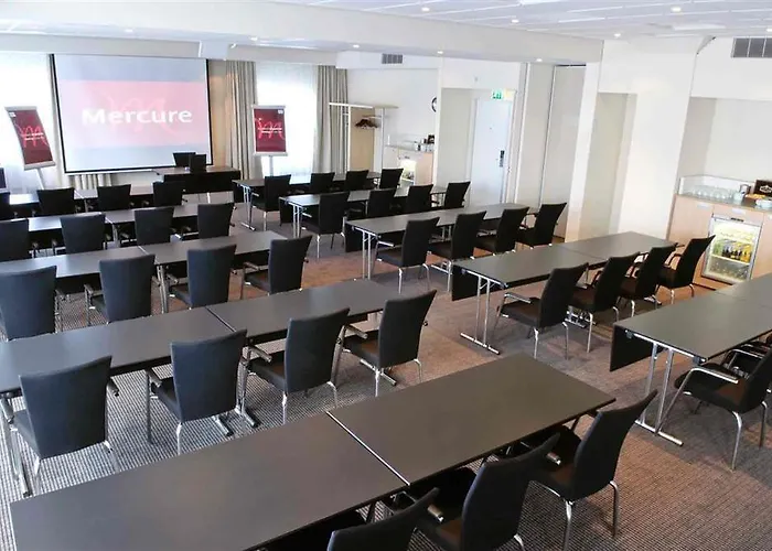 Mercure West Hotel 4*