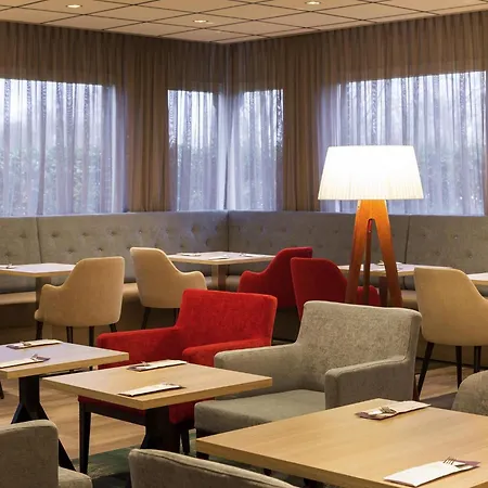Mercure West Hotel 4*