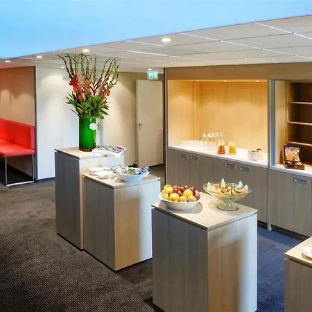 Mercure West